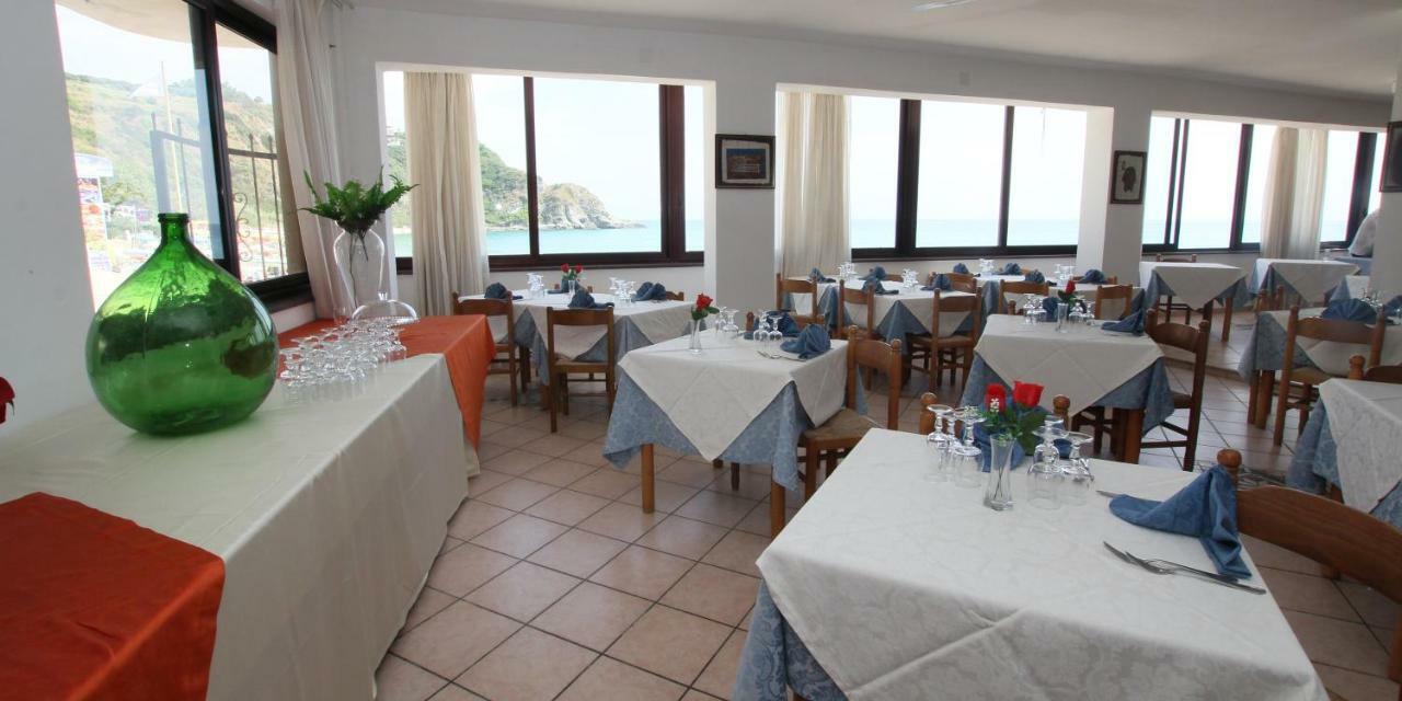 Villaggio Quattro Scogli 3*